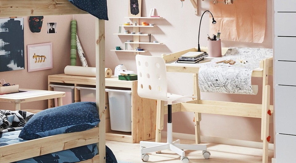 Ергономічний стілець для школяра з регульованою спинкою для правильної постави у 2026