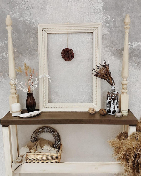 Оновлена ліжко, стіл та кухонний фартух: ідеї переробки старих меблів вдома