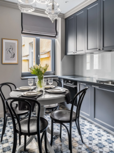 Круглий стіл: затишна кухня, родинні зустрічі & ідеальний вибір — Дизайн кухні з круглим столом