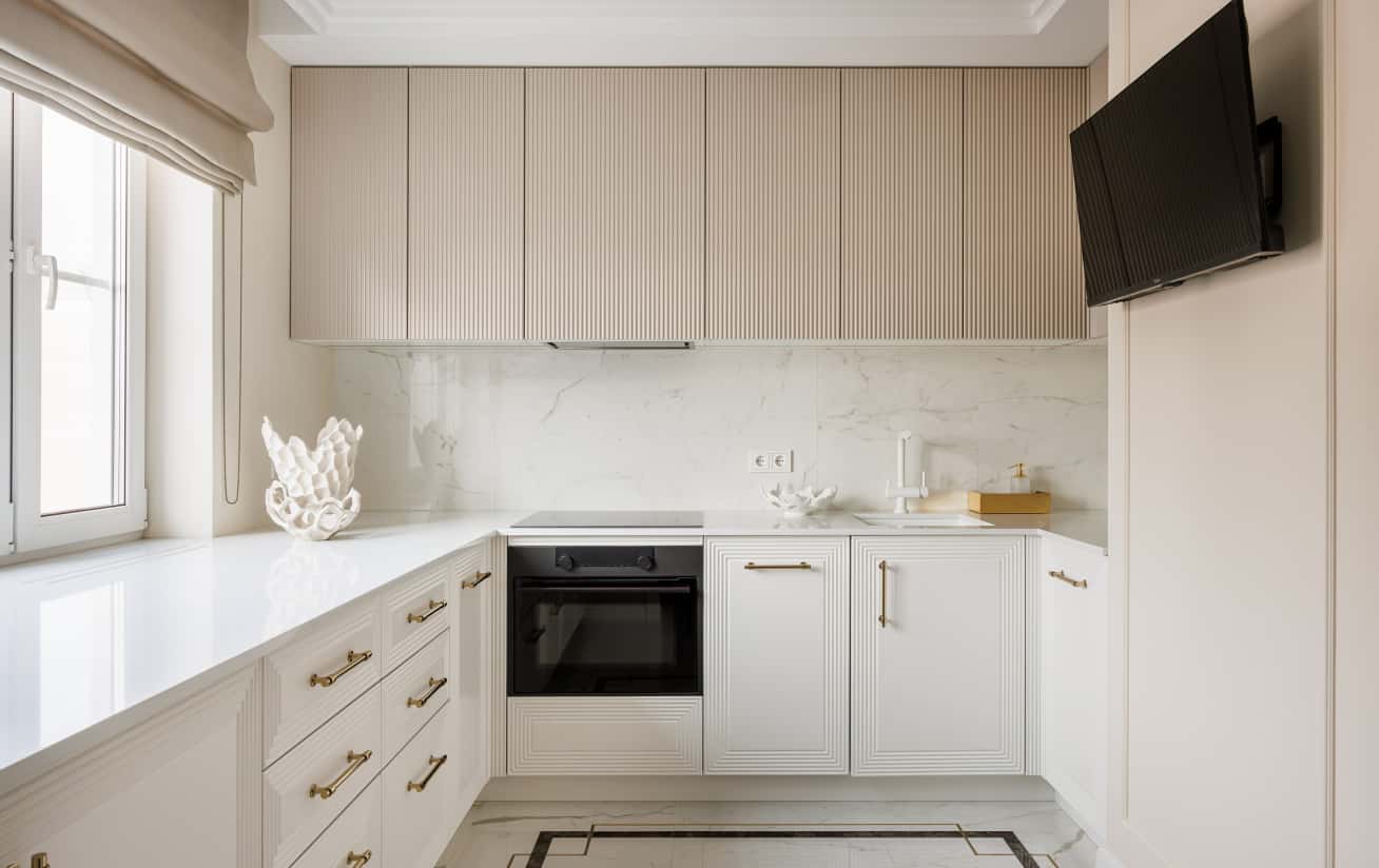 Фото ремонту квартири: неокласичний стиль з сучасними акцентами для сім'ї