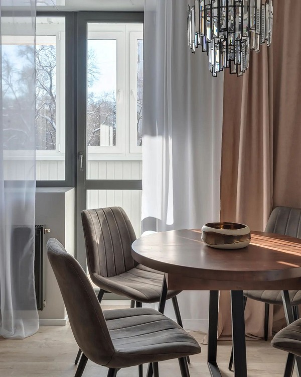 Робоче місце: шафа Меблі-трансформери для маленьких квартир: компактне робоче місце, що складається в шафу.