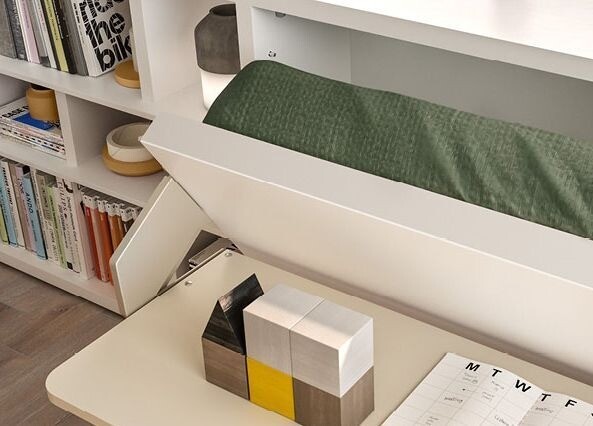 Компактний стіл-трансформер для маленької квартири: робоче місце та обідній стіл в одному.