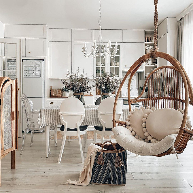 Підвісне крісло кокон з м'яким матрацом: максимальний комфорт та стиль у вашому домі.