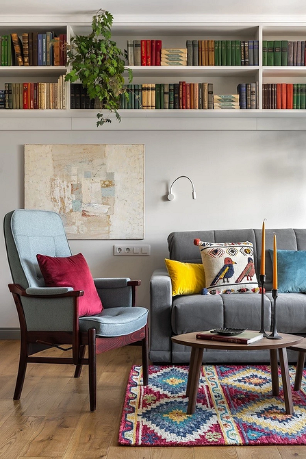 Дизайн полиць Оригінальний дизайн полиць на стіну в сучасному мінімалістичному інтер'єрі.