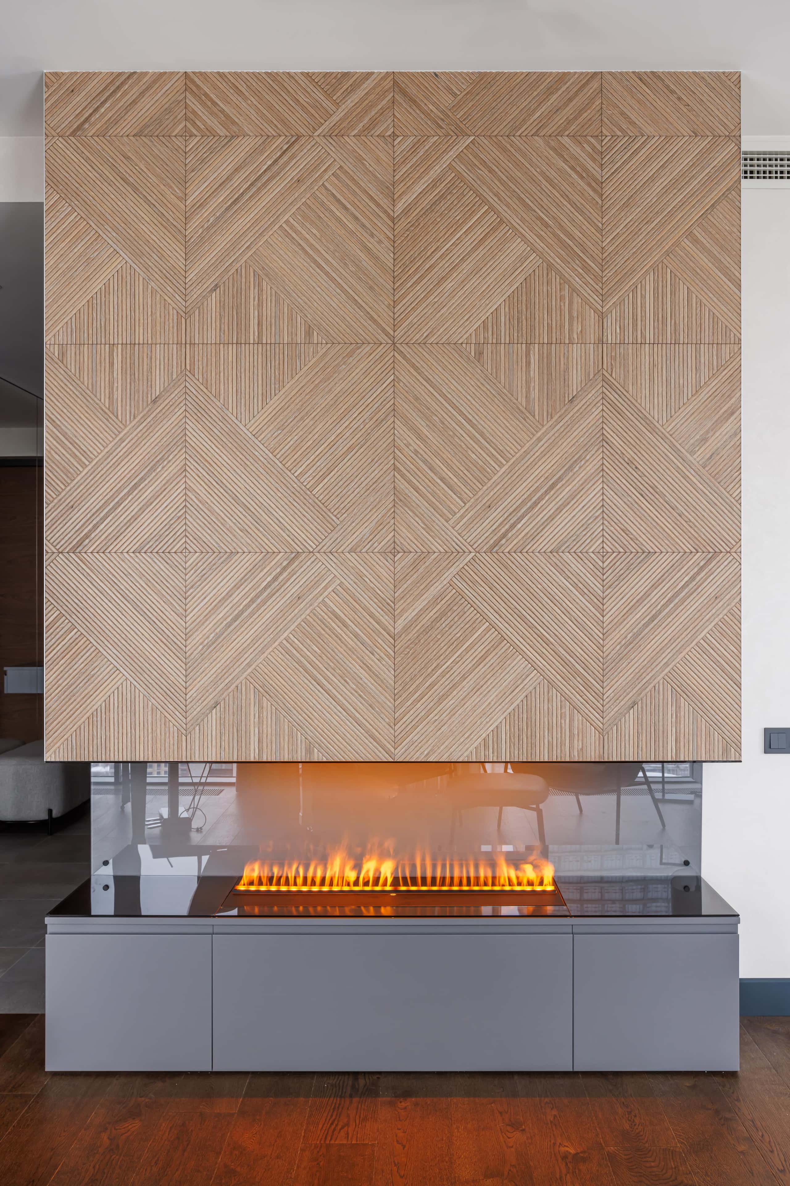 Бетонна основа Квартира в новобудові без обробки: бетонні стіни чекають на ремонт квартири під ключ.