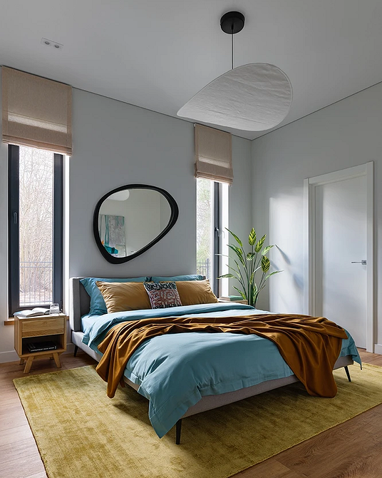 Комфорт сірої спальні Велика спальня з сірим ліжком, м'яким килимом: ідеальний комфорт та затишок 2026.