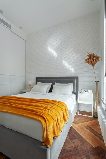 Велика шафа-купе з дзеркалом в спальню: практичне рішення для зберігання у 2026.