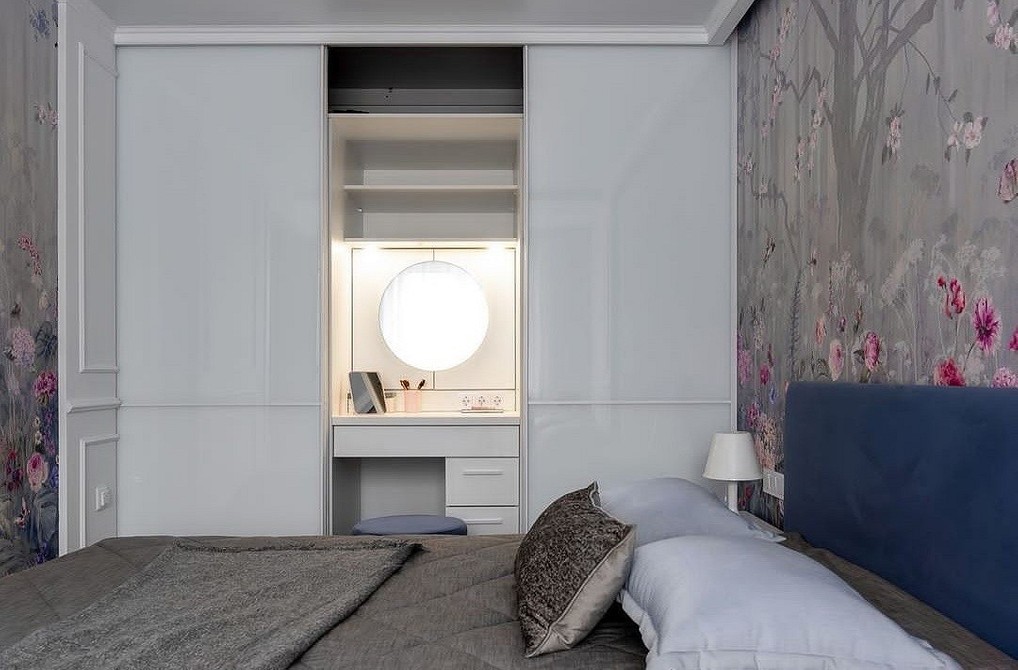 Проект шафи-купе на замовлення: індивідуальний дизайн та максимальна відповідність потребам.