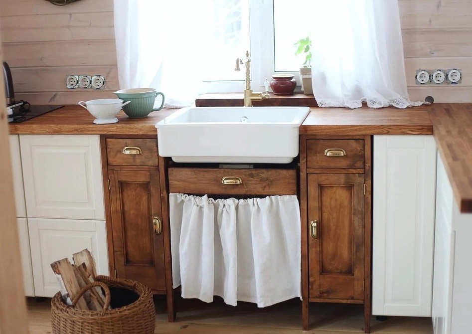 Рішення для кухні Дерев'яна стільниця для кухні: зручність та стиль в одному рішенні