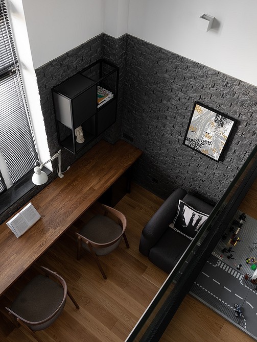 Сімейна дерев'яна стільниця Велика дерев'яна стільниця для обіднього столу, збирає родину разом.