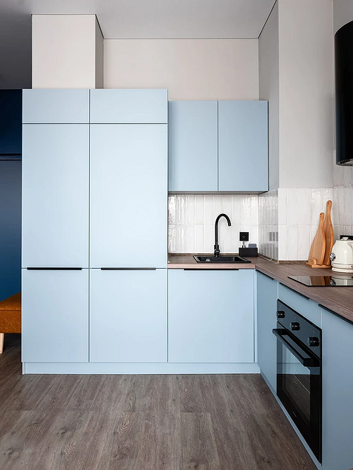 Дизайн кухні з дубовою стільницею: ідеї для різних кімнат в будинку 2026.