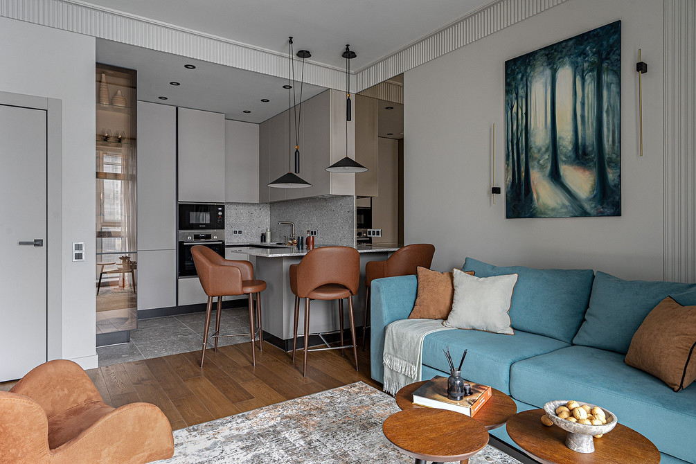 Скандинавський м'який стілець Світлий м'який стілець в скандинавському стилі для мінімалістичного інтер'єру