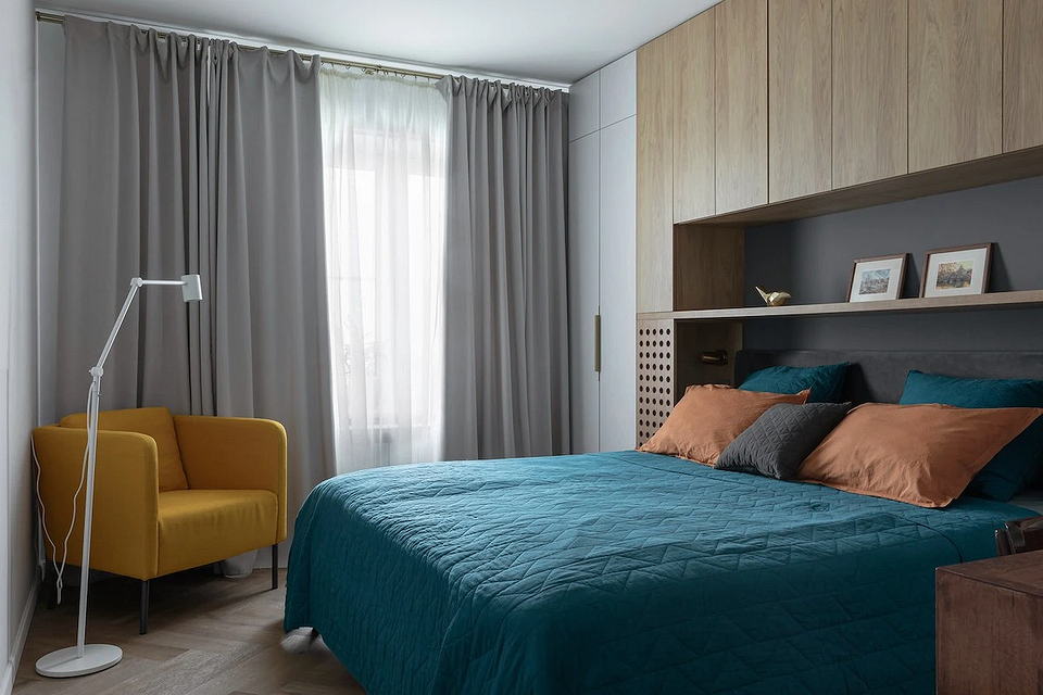 Альтернатива шафі-купе: рейли для одягу в спальні, сучасний дизайн, 2026 рік