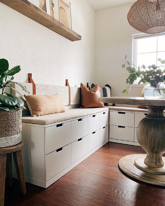 Стильний кутовий диван на кухні: обідня зона та місце для відпочинку 2026.