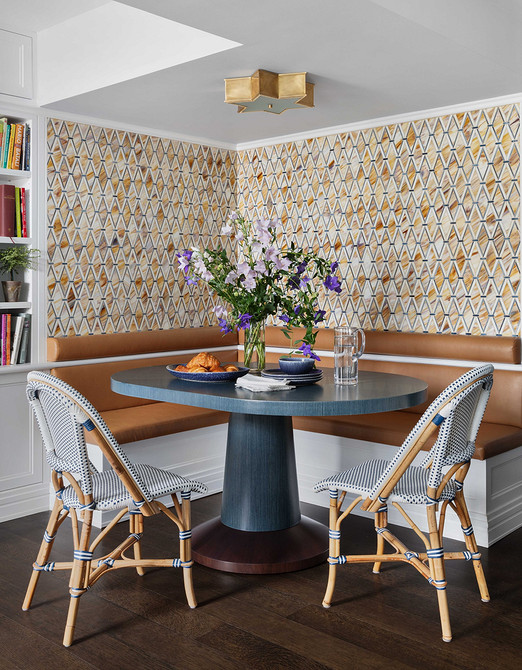 Комфортний кутовий диван на кухні з м'якими подушками для відпочинку 2026.