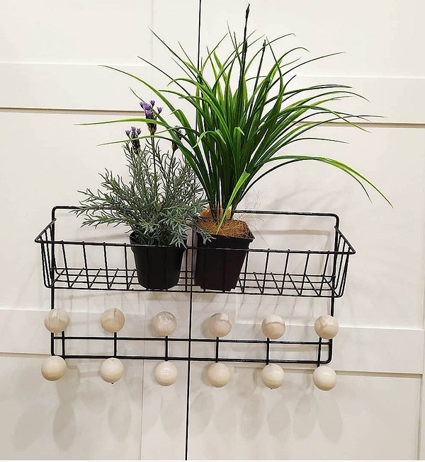 Відновлення старого дзеркала: процес переробки меблів у 2026 для унікального дизайну.