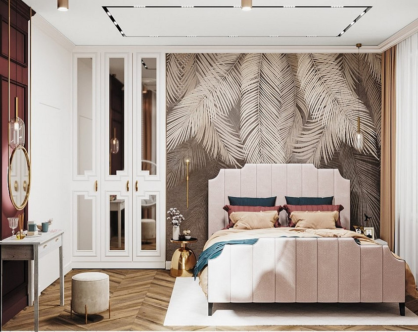 Інтер'єр кімнати з великою дзеркальною шафою від підлоги до стелі. Ефект простору.