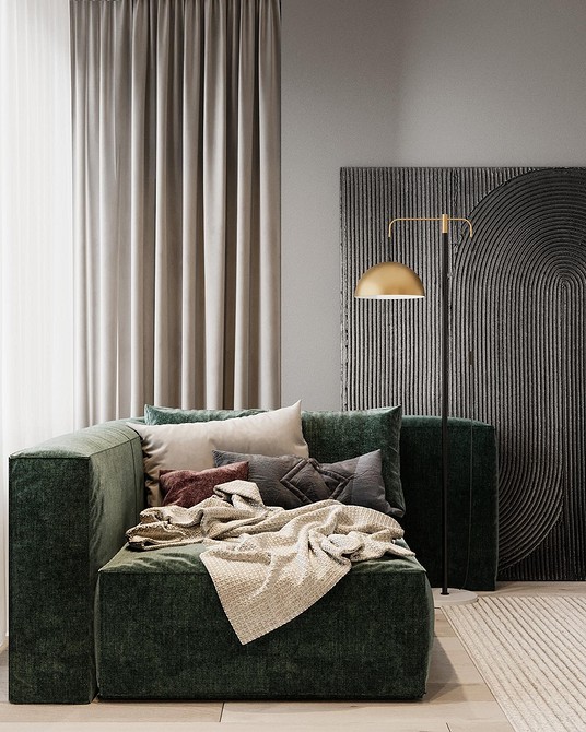 Світла вітальня з зеленим диваном, великим вікном та рослинами у 2026 році