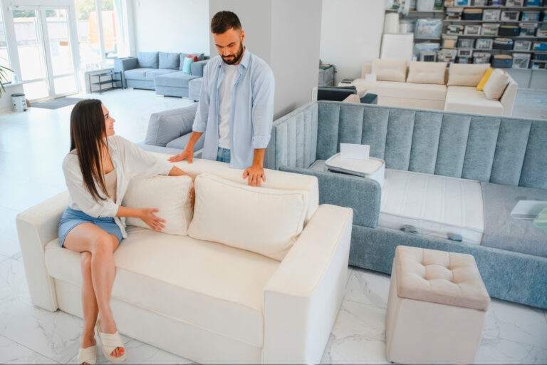 Як обрати ідеальний диван та крісла: покрокова інструкція