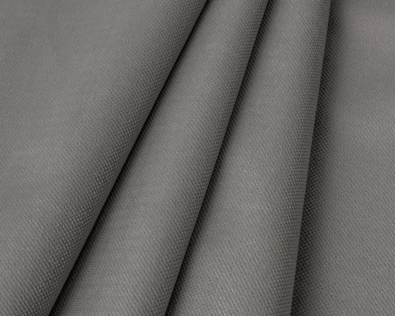 Як обрати ідеальну тканину для дивана: затишок та довговічність